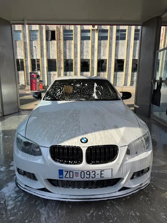 Bmw e93 cabrio 2.0d 2011 automatik