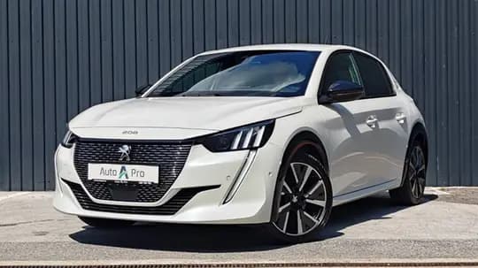 Peugeot 208 1,2 GT LINE 130 KS, AUTOMATIK, PERLA, JAMSTVO, PDV