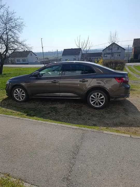 RENAULT MEGANE GRANDCOUPE/SEDAN