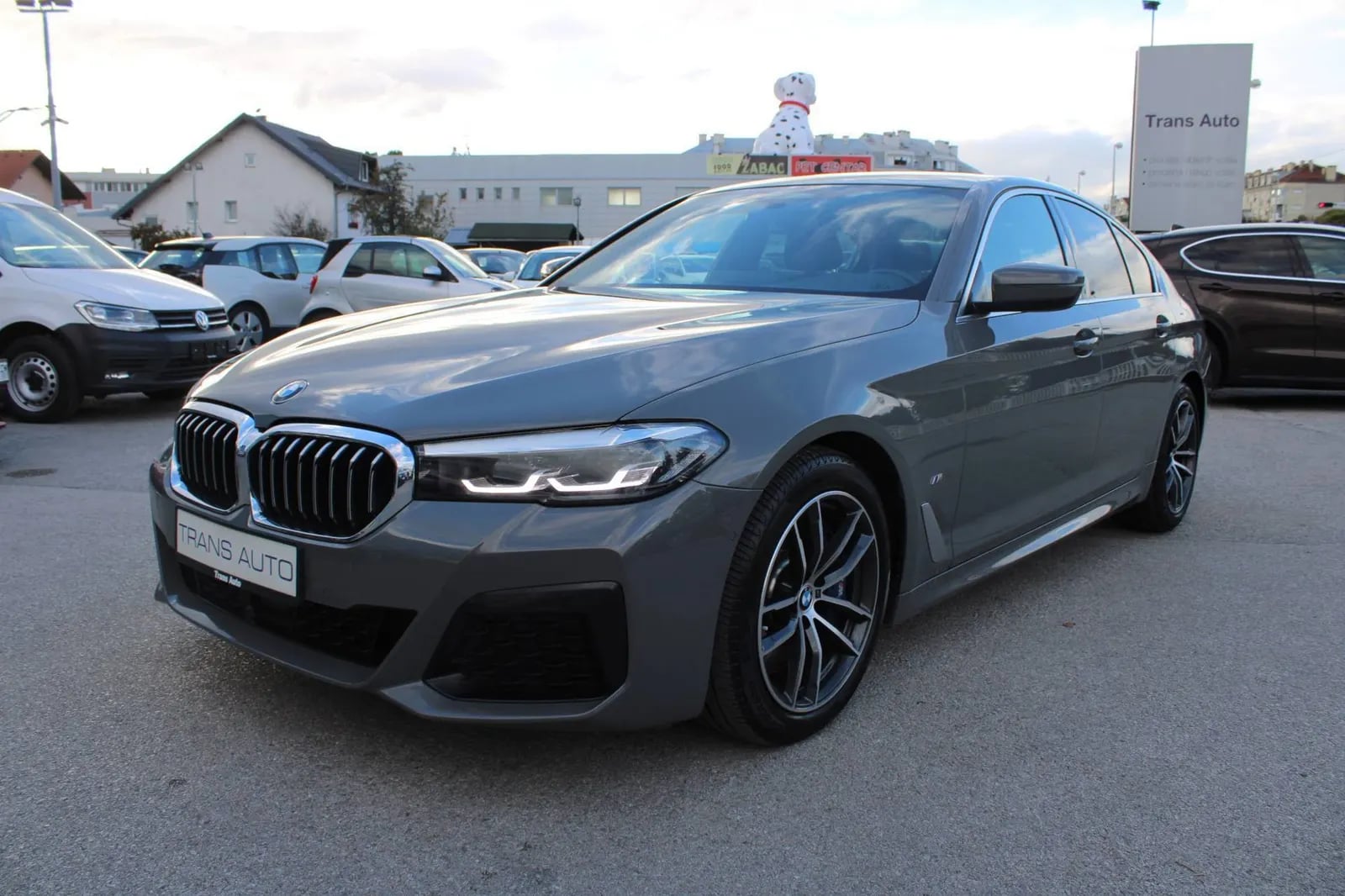 BMW 530