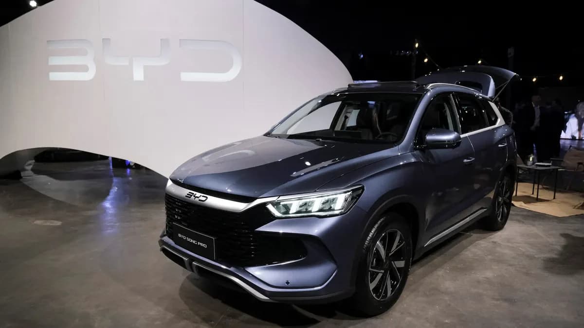 Pad prodaje BYD-a u veljači – Nastavlja li kineski gigant prednjačiti ispred Tesle?
