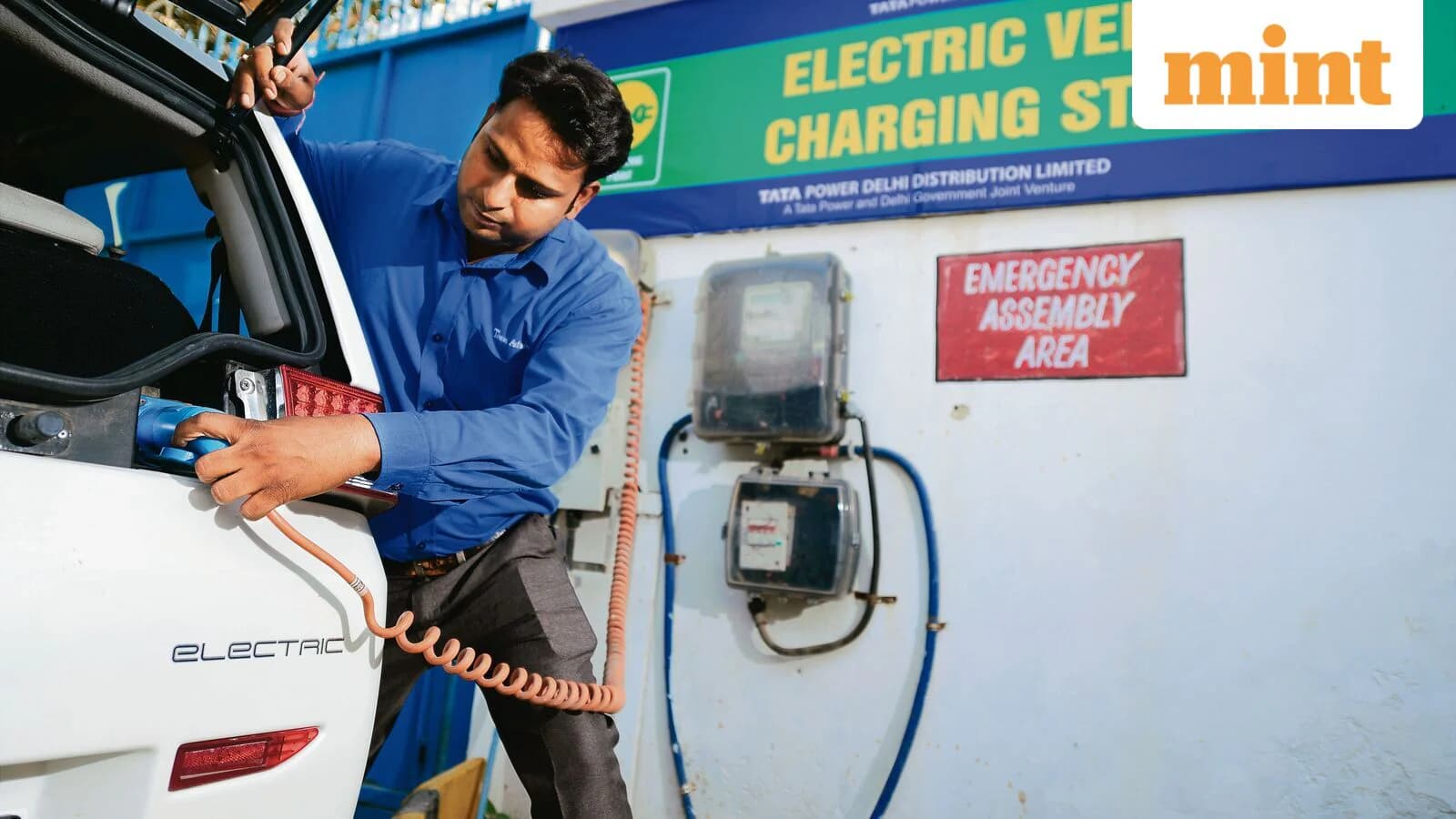 Proizvođači automobila ostaju optimistični oko potencijala električnih vozila u Indiji usred globalnih odricanja