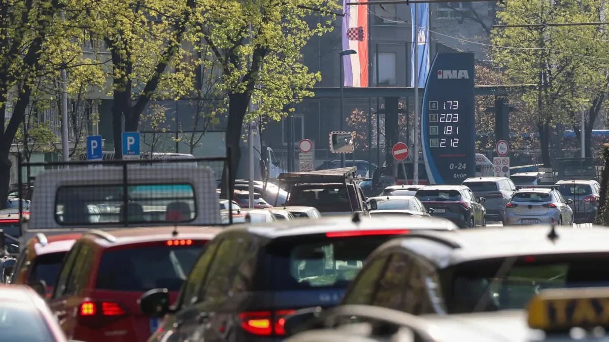 Rastu cijene goriva i strah od nestašice: Je li vrijeme za električni automobil?