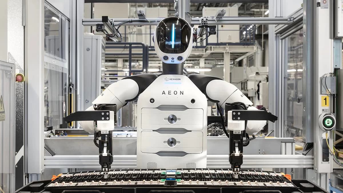 Vaš sljedeći BMW mogli bi sastavljati roboti: Njemački automobilski div koristi AI humanoidne robote u tvornici u Leipzigu