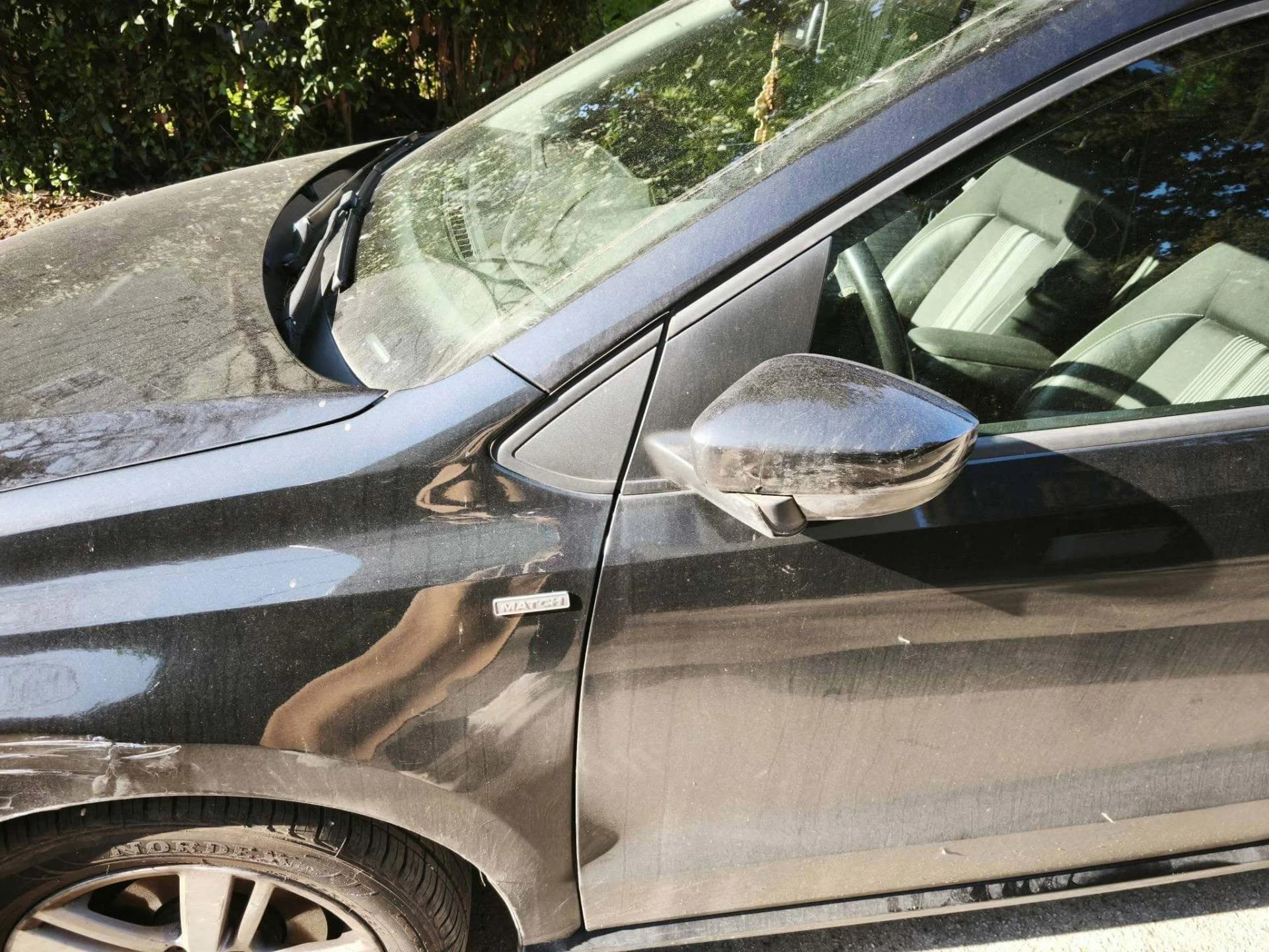 Zadraninu netko oštetio automobil i pobjegao, policija obaviještena