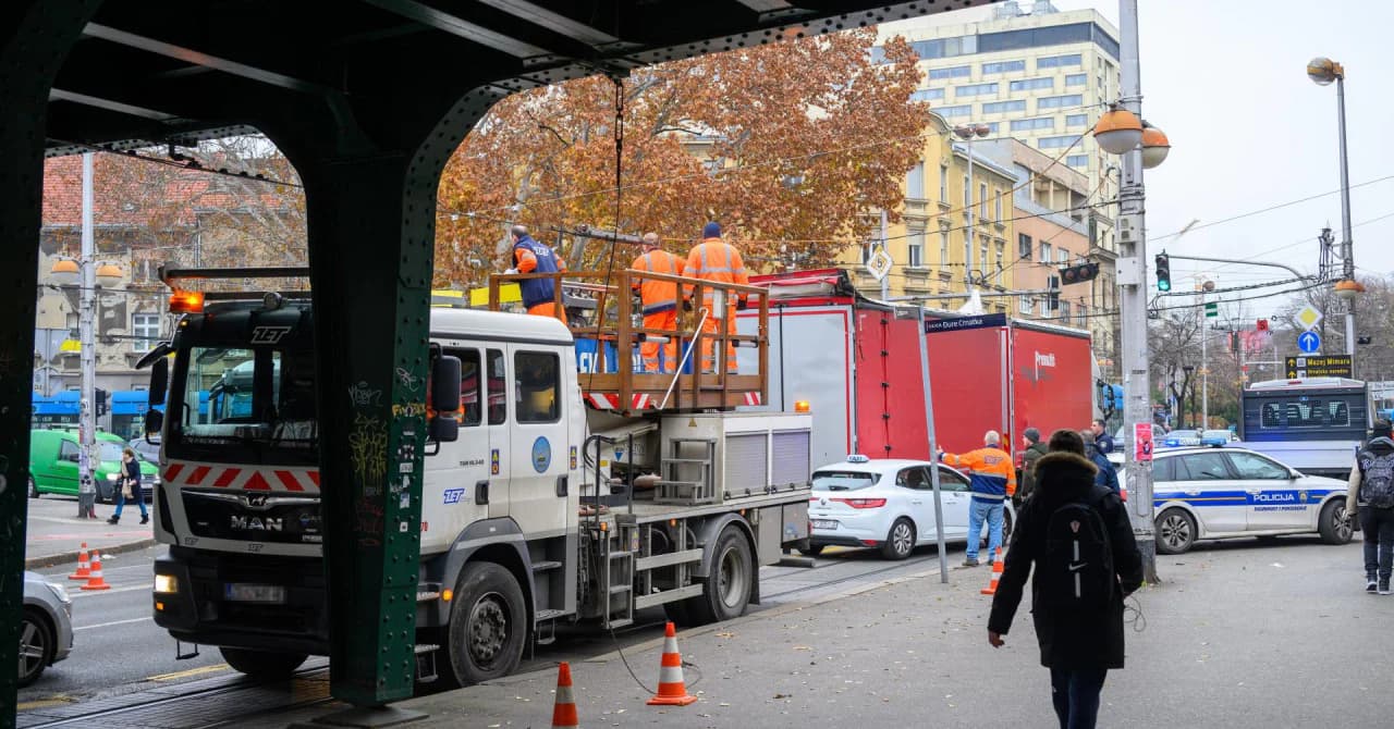Prometni kaos u Zagrebu: Teretno vozilo oštetilo naponsku mrežu, sedam tramvajskih linija preusmjereno