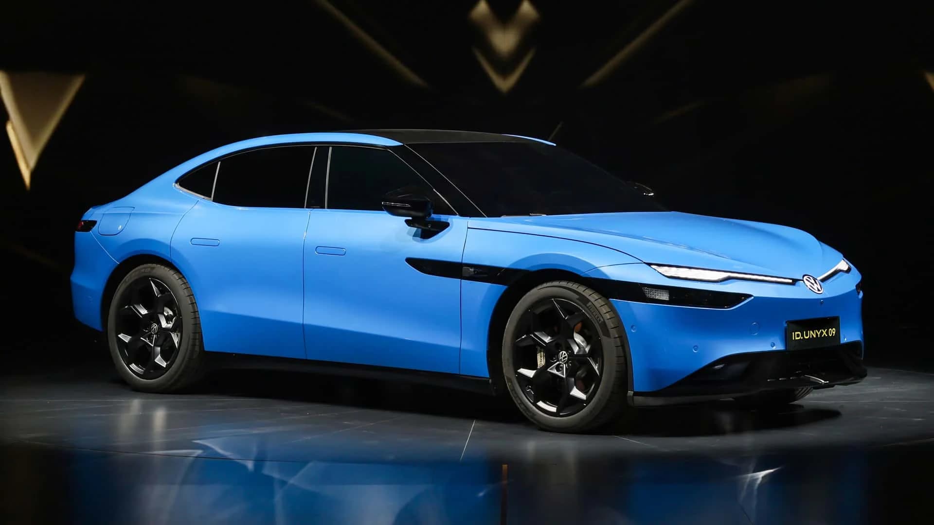 Volkswagen predstavlja ID. UNYX 09: Novi električni sedan s dizajnom pod utjecajem Xpenga