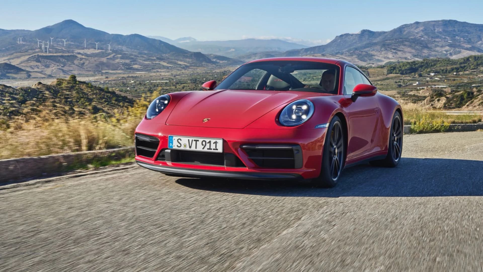 Porsche SE bilježi gubitak od gotovo milijardu eura, signalizirajući izazove u njemačkoj automobilskoj industriji