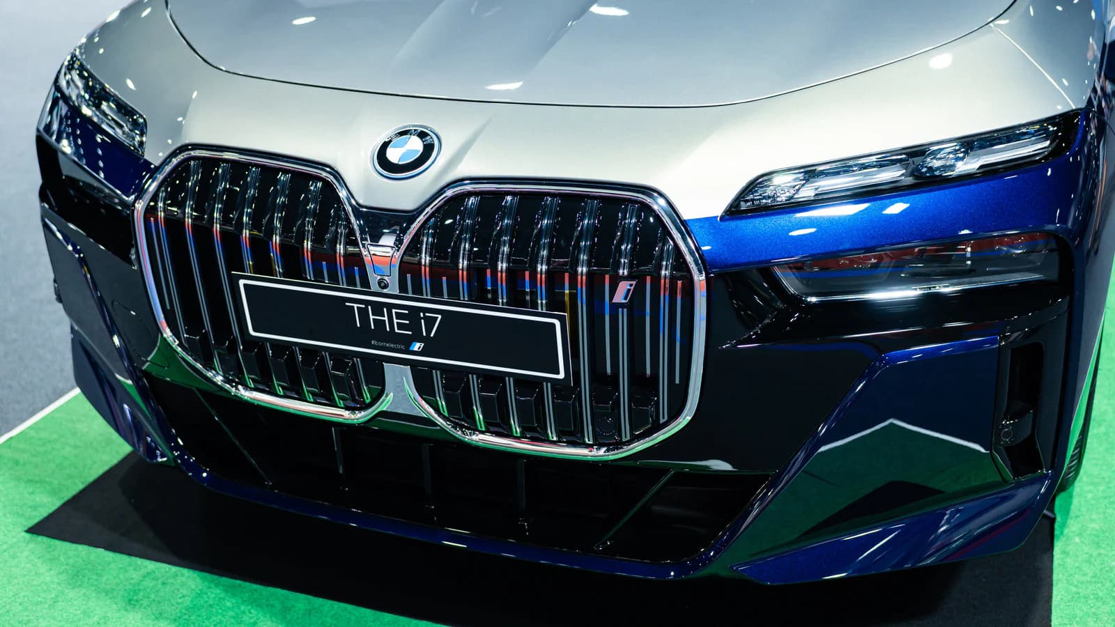 15 redizajna automobila koji su potpuno promašili cilj