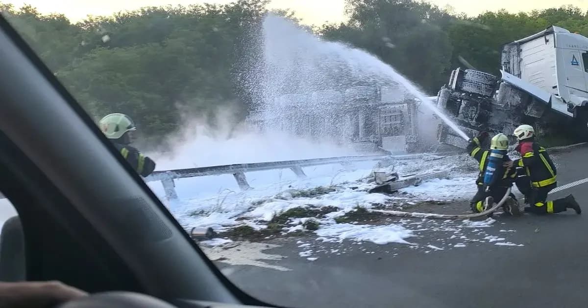 Autocesta A4 ponovno otvorena nakon prevrtanja cisterne s plinom