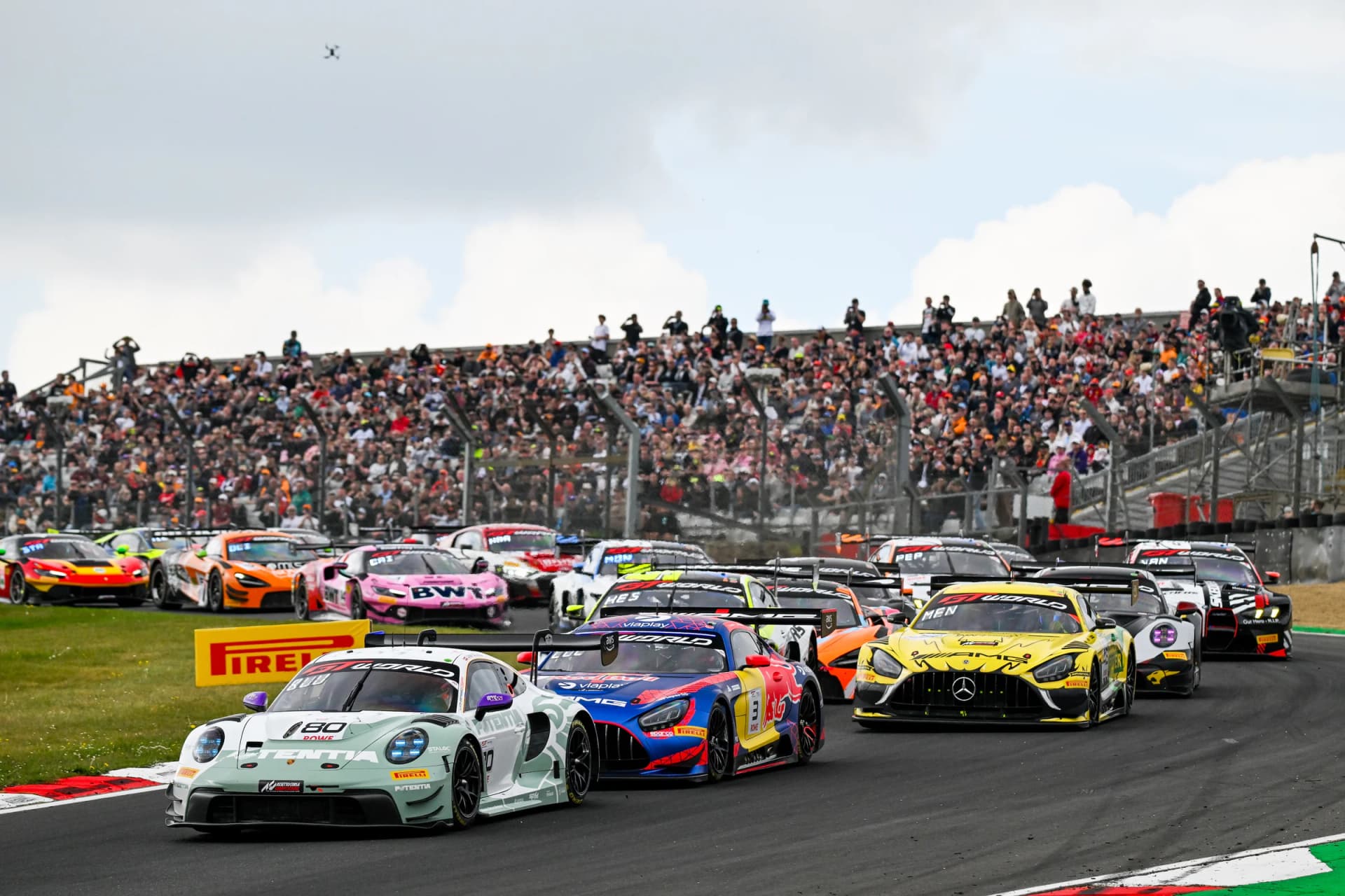 GT World Challenge Global: Neizvjesna borba Mercedesa-AMG i Porschea na polovici sezone