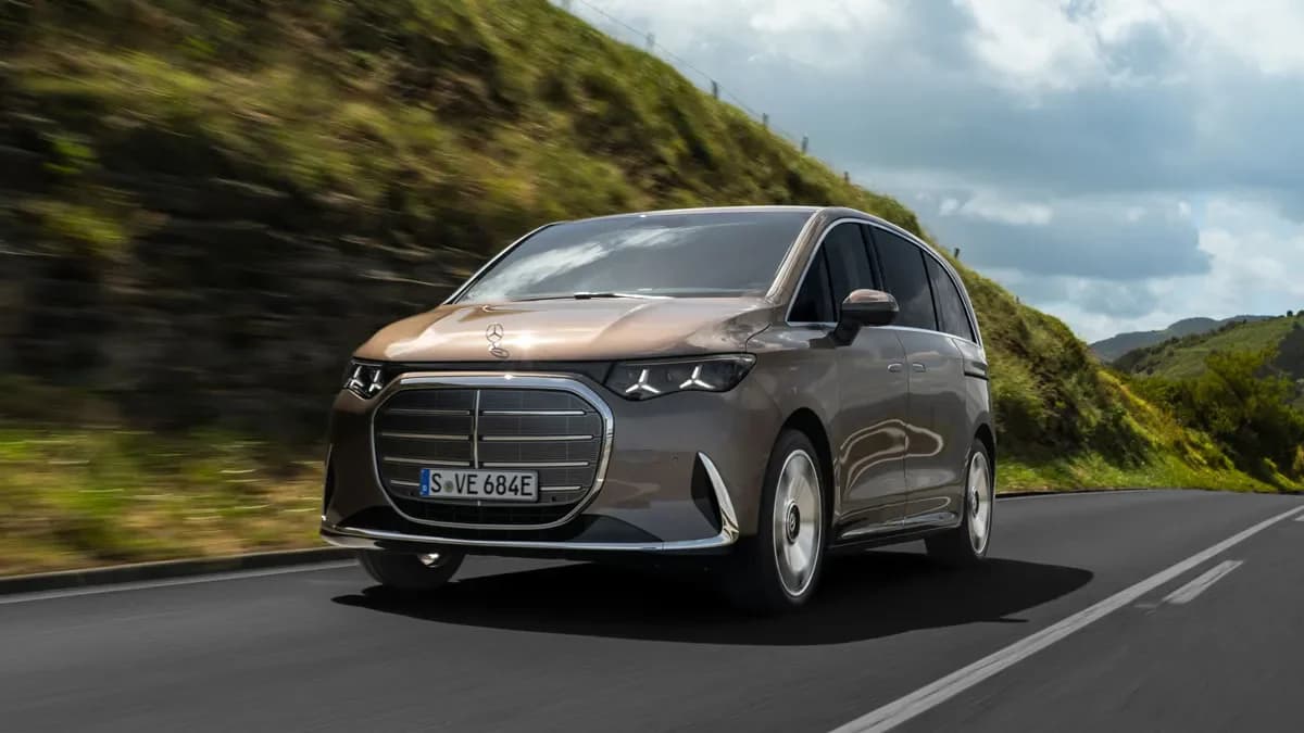 Mercedes-Benz VLE: Luksuzna limuzina na novoj granici, ali s potencijalom za poboljšanja