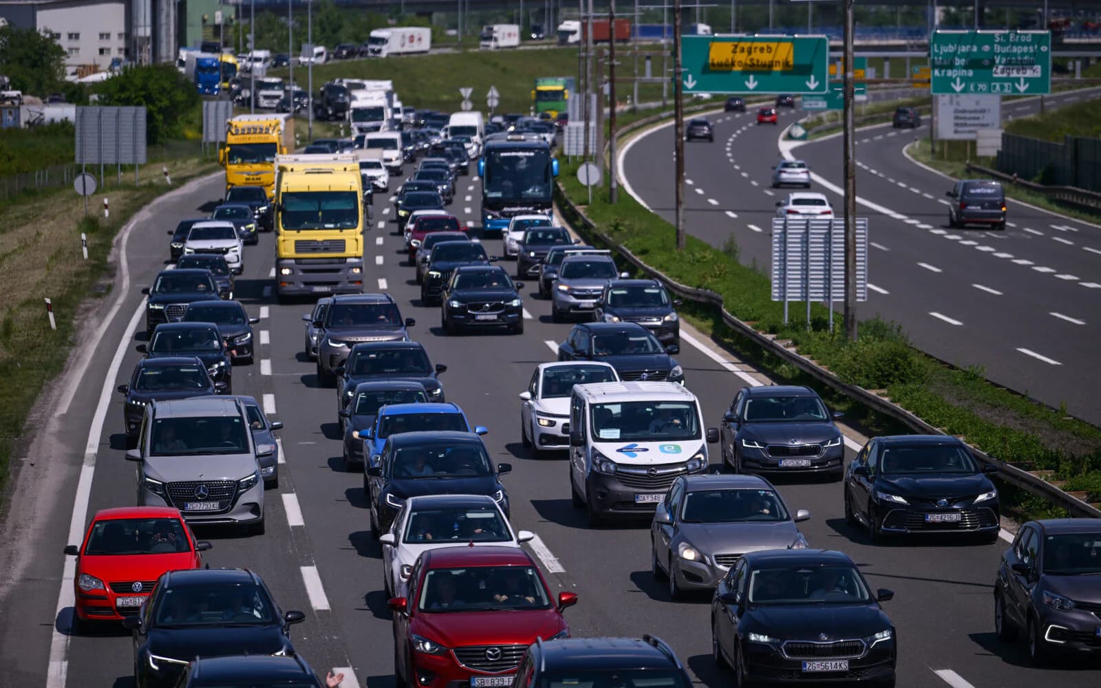 Uvoz automobila u Hrvatsku: Veći rizik od oštećenja i manipulacije kilometražom