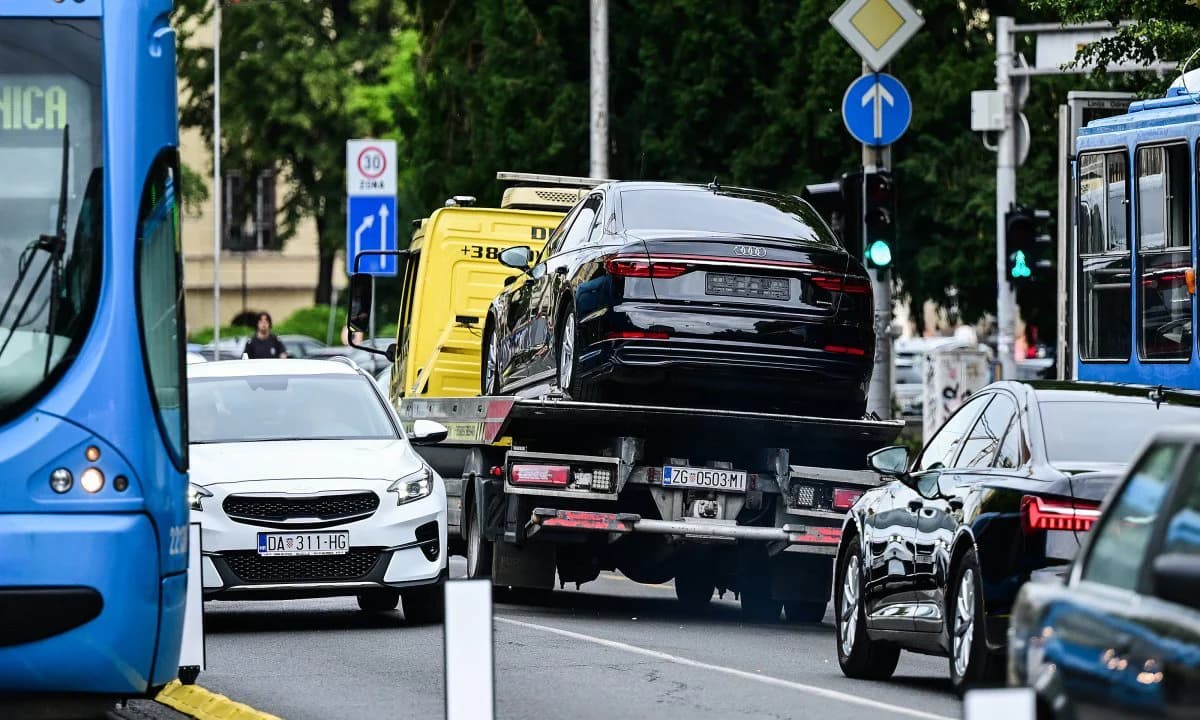 Prometna nesreća u Zagrebu: Sudjelovala vozila iz pratnje premijera Plenkovića