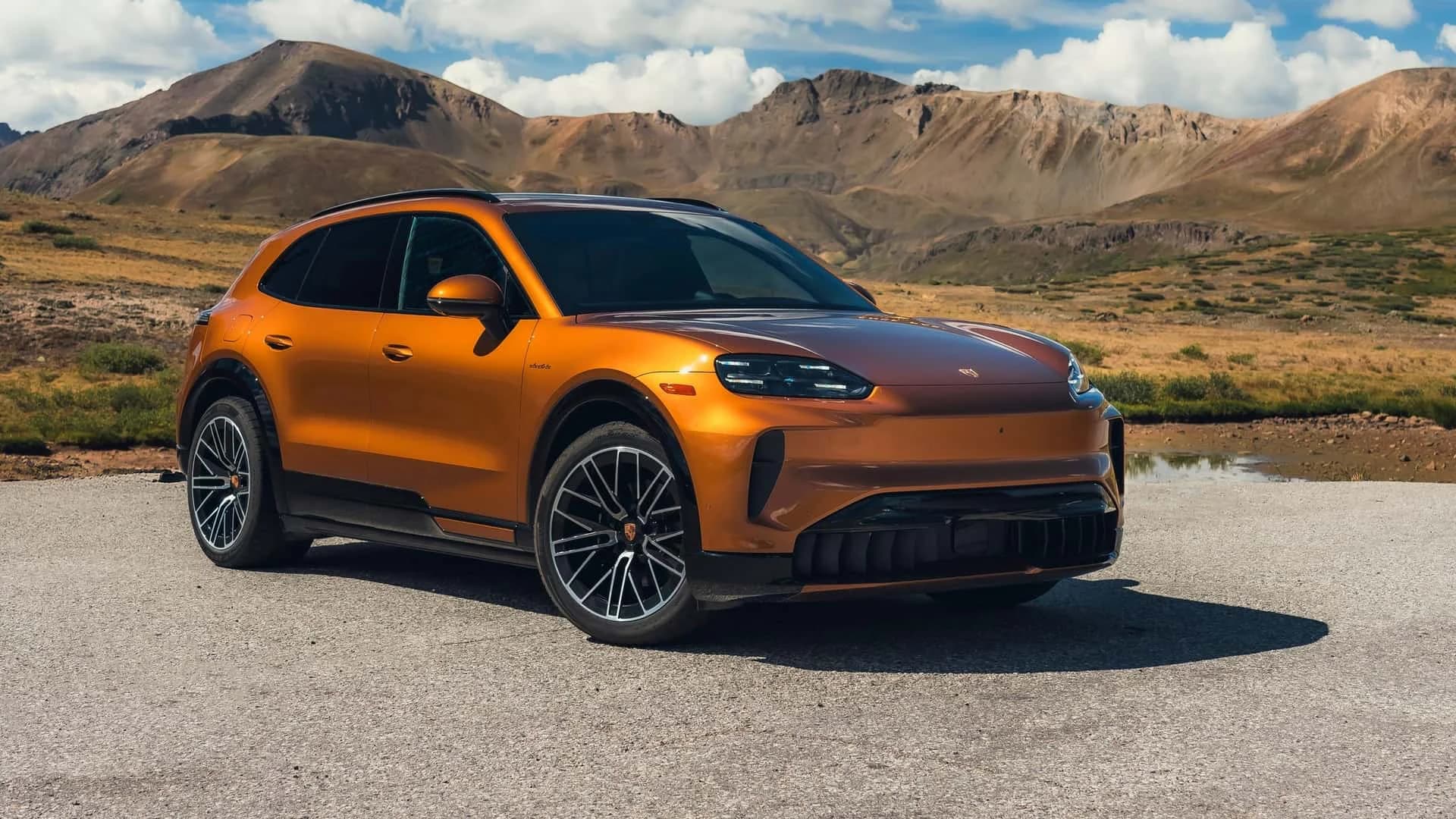 Porsche Cayenne Electric za 2027. s automatskim vratima i brojnim novitetima