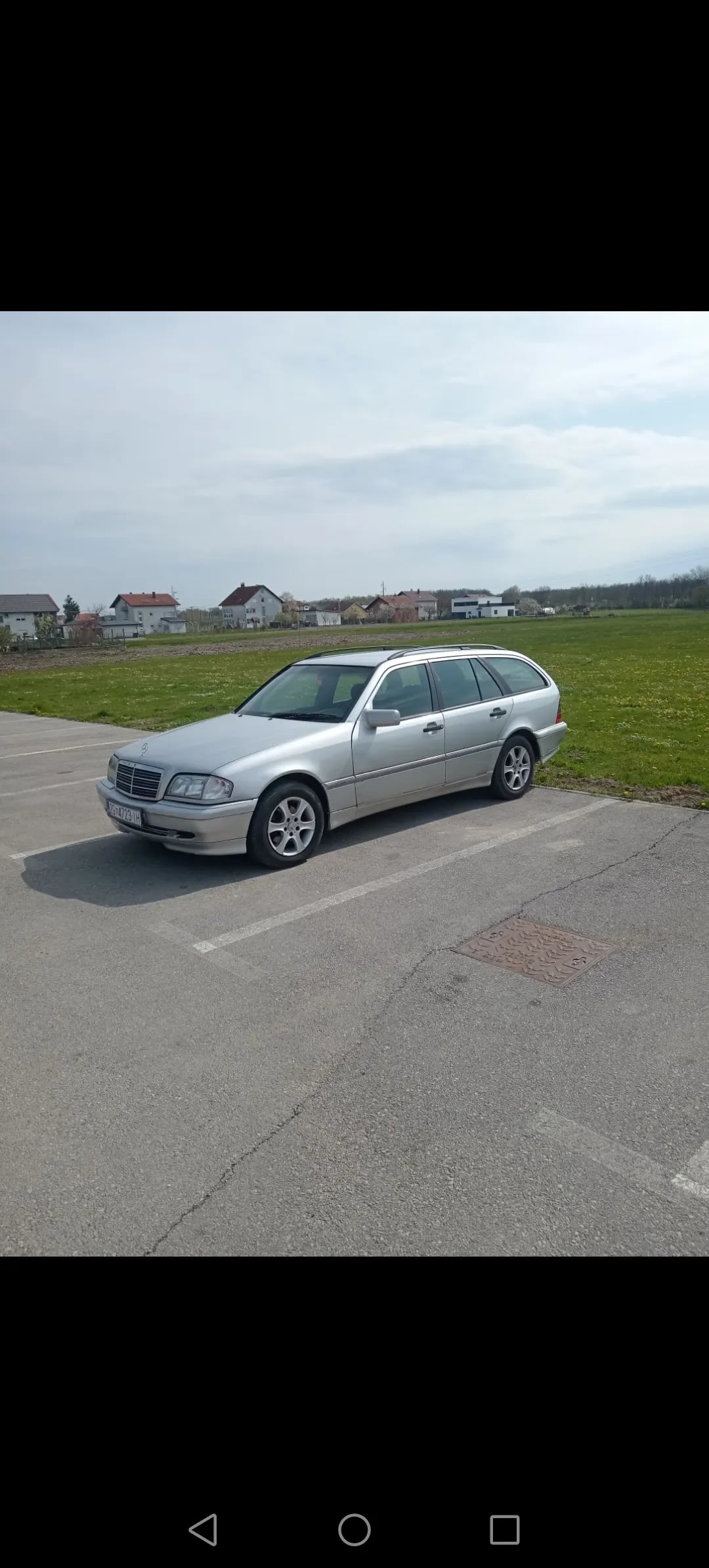 Mercedes-Benz C 220